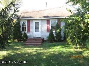 424 Forest St, Three Rivers, MI 49093 photo 2