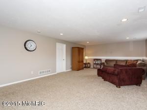 1825 Railside Ct, Dorr, MI 49323 photo 17