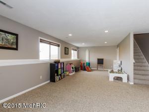1825 Railside Ct, Dorr, MI 49323 photo 18