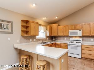 1825 Railside Ct, Dorr, MI 49323 photo 10
