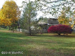 19222 S Avery Rd, Three Oaks, MI 49128 photo 2