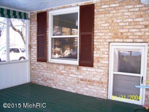 107 E Locust St, Three Oaks, MI 49128 photo 8