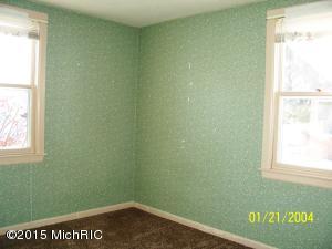107 E Locust St, Three Oaks, MI 49128 photo 19