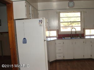 1343 E Wilcox Ave, White Cloud, MI 49349 photo 14