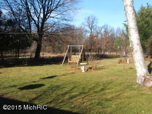 1343 E Wilcox Ave, White Cloud, MI 49349 photo 8