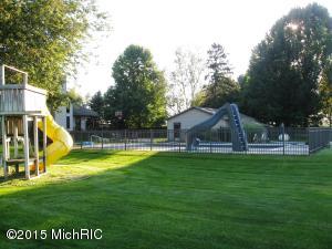 3287 Chamberlain Rd, Buchanan, MI 49107 photo 5