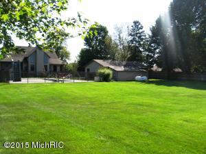 3287 Chamberlain Rd, Buchanan, MI 49107 photo 2
