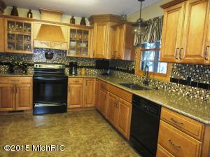 3287 Chamberlain Rd, Buchanan, MI 49107 photo 7