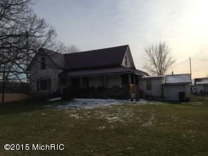 8308 E 1 Mile, White Cloud, MI 49349 photo 3