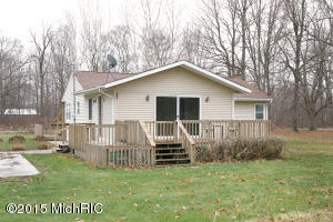 136 4th St, Plainwell, MI 49080 photo 25