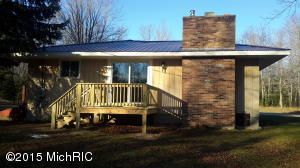 3552 Maple Rd, Manistee, MI 49660 photo 5