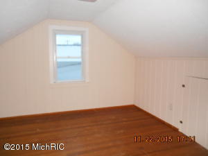 411 Spring St, Big Rapids, MI 49307 photo 11