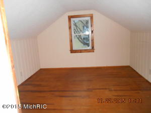 411 Spring St, Big Rapids, MI 49307 photo 10