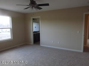 655 Orchard Dr NE, Rockford, MI 49341 photo 7