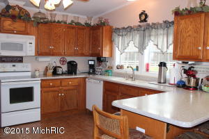 14100 Fedore Rd, Buchanan, MI 49107 photo 7