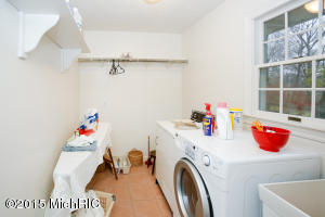 711 Sycamore Bnd, Plainwell, MI 49080 photo 17