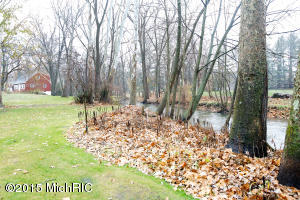 711 Sycamore Bnd, Plainwell, MI 49080 photo 25