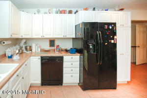 711 Sycamore Bnd, Plainwell, MI 49080 photo 6