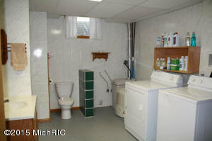 449 Forstrom Dr, Lowell, MI 49331 photo 14