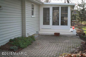 449 Forstrom Dr, Lowell, MI 49331 photo 15