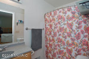 413 W Grant, Plainwell, MI 49080 photo 12