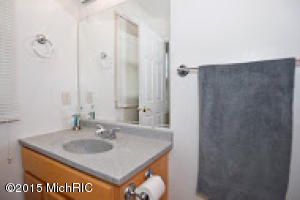413 W Grant, Plainwell, MI 49080 photo 11