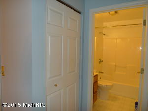 810 Morgan Dr, Belding, MI 48809 photo 11