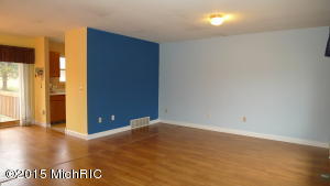810 Morgan Dr, Belding, MI 48809 photo 3