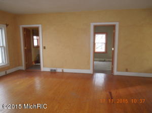 8845 D Ave E, Richland, MI 49083 photo 4