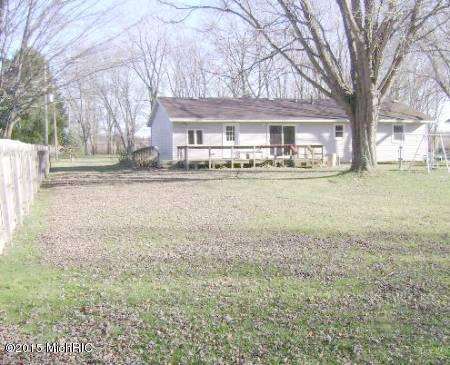 15156 Algonquin Rd, Three Oaks, MI 49128 photo 5