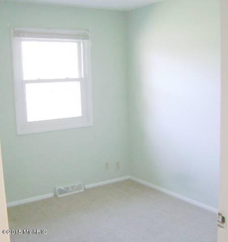15156 Algonquin Rd, Three Oaks, MI 49128 photo 21