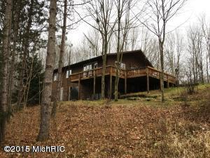 8574 E 40th Ave, Chase, MI 49623 photo 6