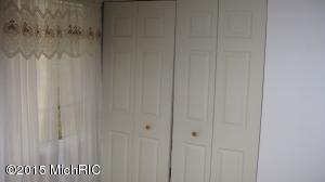 434 Second St, Manistee, MI 49660 photo 5