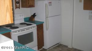 434 Second St, Manistee, MI 49660 photo 9