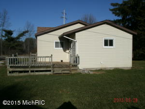 161 W Sidney Rd, Sidney, MI 48885 photo 6