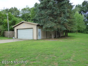 4140 E River Rd, Buchanan, MI 49107 photo 9