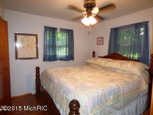 4140 E River Rd, Buchanan, MI 49107 photo 12