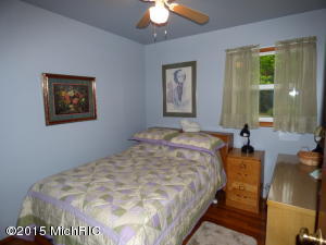 4140 E River Rd, Buchanan, MI 49107 photo 11