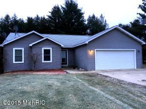 7129 Ridge Rd, Evart, MI 49631 photo 1