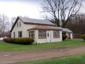 1185 Marshall Rd, Tekonsha, MI 49092 photo 1