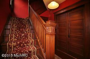 109 E Beech St, Three Oaks, MI 49128 photo 14