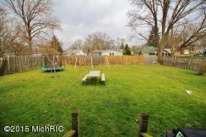 109 E Beech St, Three Oaks, MI 49128 photo 15