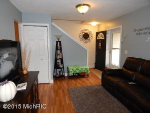 1118 Krum Ave, Three Rivers, MI 49093 photo 4
