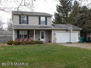 1118 Krum Ave, Three Rivers, MI 49093 photo 1