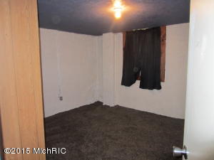 910 E 128th St, Grant, MI 49327 photo 25
