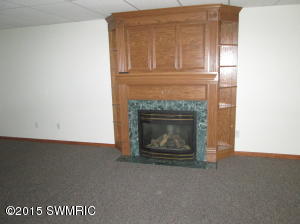 133 Jeremy St, Constantine, MI 49042 photo 12