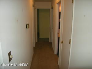 2551 Wildemere St, Kalamazoo, MI 49009 photo 10