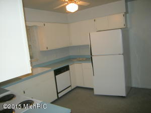 2551 Wildemere St, Kalamazoo, MI 49009 photo 17
