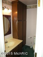 2551 Wildemere St, Kalamazoo, MI 49009 photo 16
