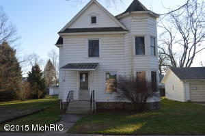 156 E North St, Marcellus, MI 49067 photo 1